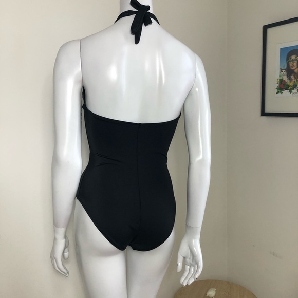 One piece swimsuit - Picture 5 of 8